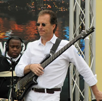 darren with bass guitar excellency 4 custom