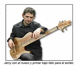 jerzy with singlecut bass