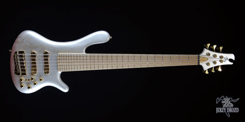 JERZY DROZD Trifid Nebula bass guitar full view