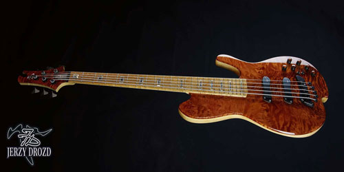 JERZY DROZD Atlas bass guitar full view