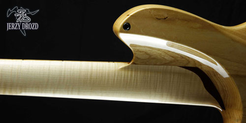 JERZY DROZD Atlas upper singlecut horn rear view