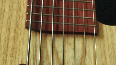 oracle-bronze-bass-guitar-flat-fretboard